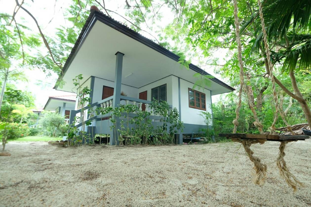 Baan Wasana Lipa Noi Exterior foto